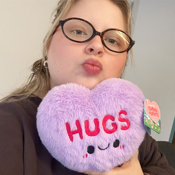 Snacker Candy Hearts Hugs